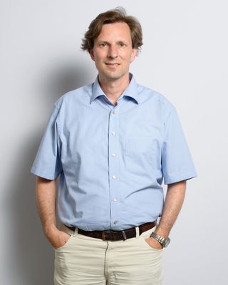 Univ.-Prof. Carsten Schneider